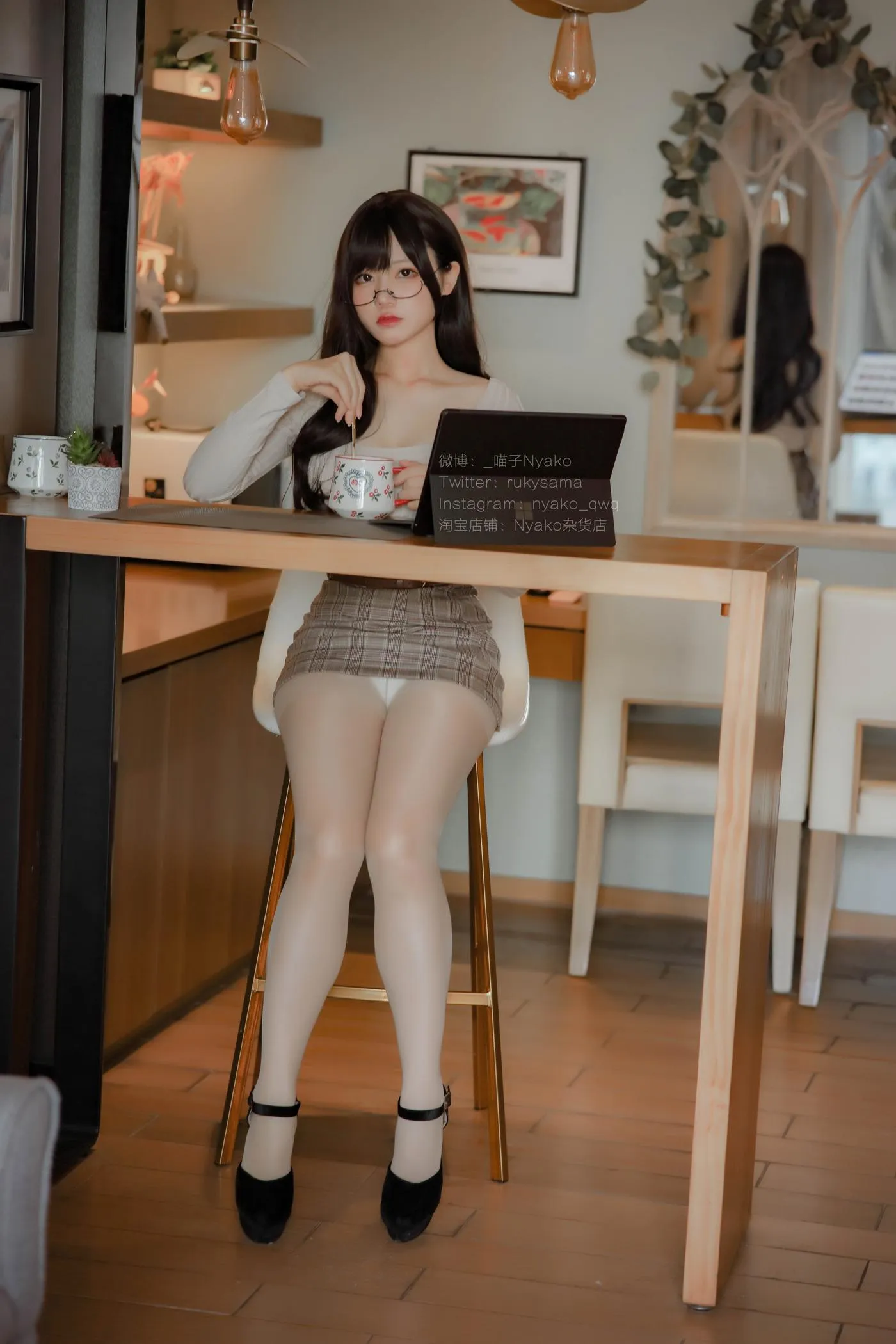 Nyako喵子 – NO.32 人妻本 [87P]插图1